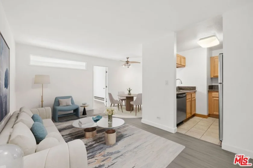 1440 Veteran Avenue #407 photo 2