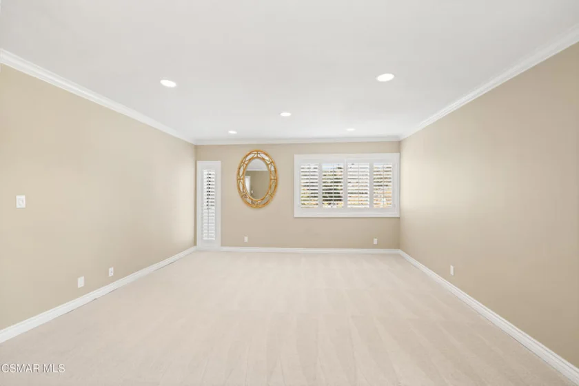 4950 Louise Avenue #301 photo 8