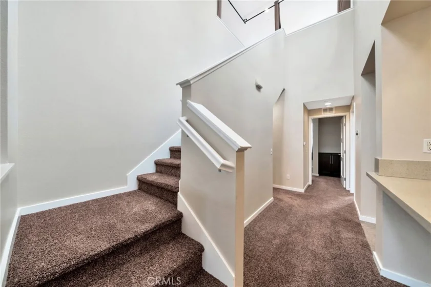 563 W Maple Avenue photo 27