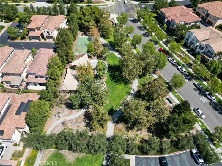 106 Bishop photo 50