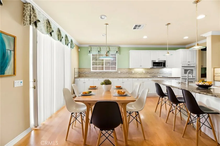 39894 Camden Court photo 25
