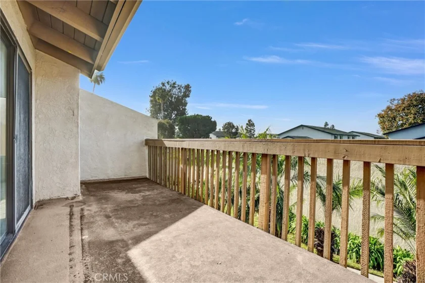 4791 Lago Drive #200 photo 27