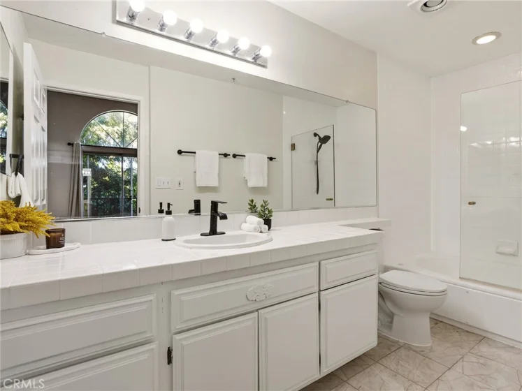 11044 Acama Street #302 photo 30