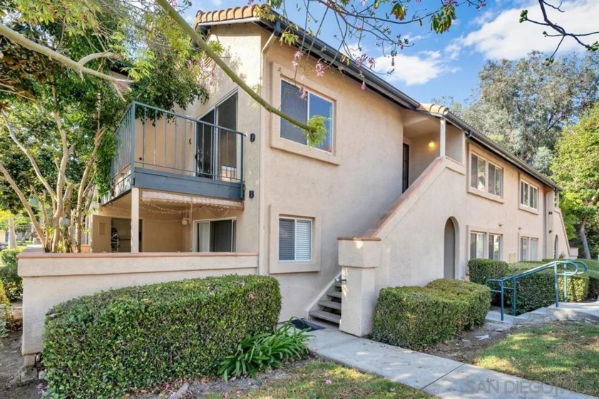 11263 Avenida De Los Lobos #D photo 1