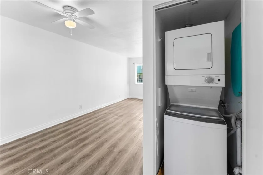 10203 Holburn photo 18