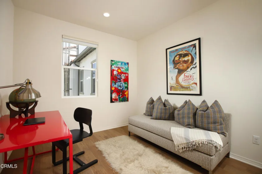281 N Mar Vista #14 photo 6