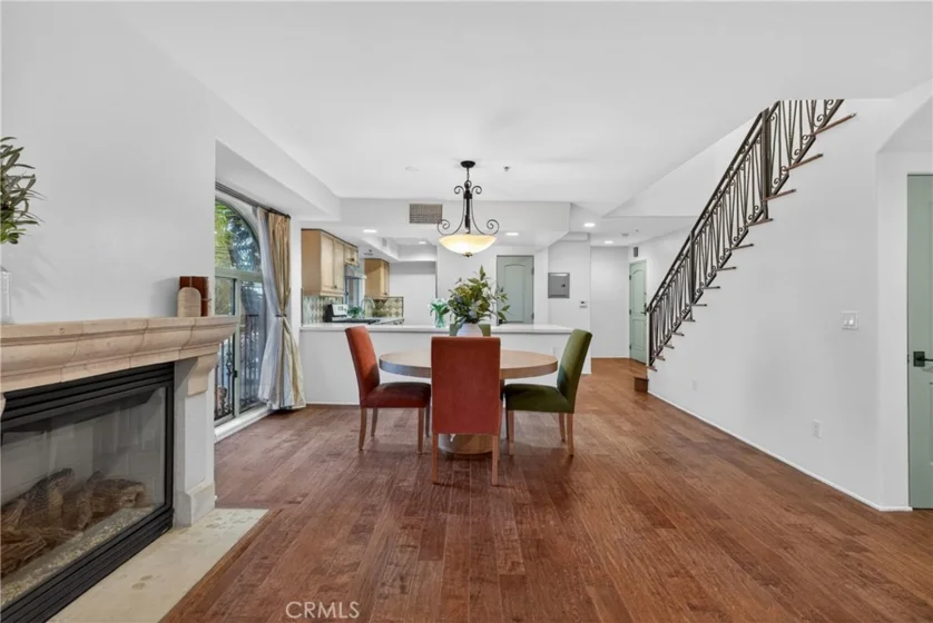 4301 Los Feliz #12 photo 31