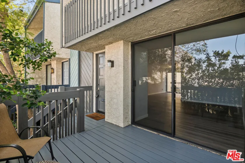 29239 Heathercliff Road #12 photo 4
