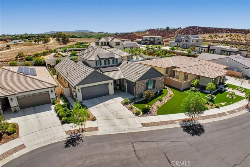 39914 Novel Court photo 4