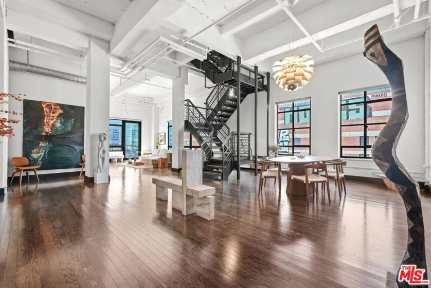 849 S Broadway #1210 photo 1
