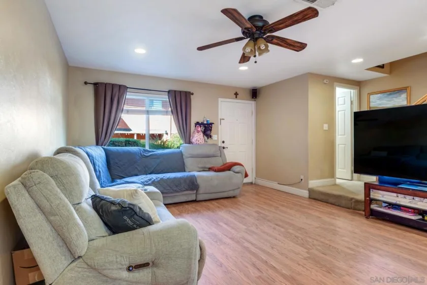 310 Sun Court photo 26