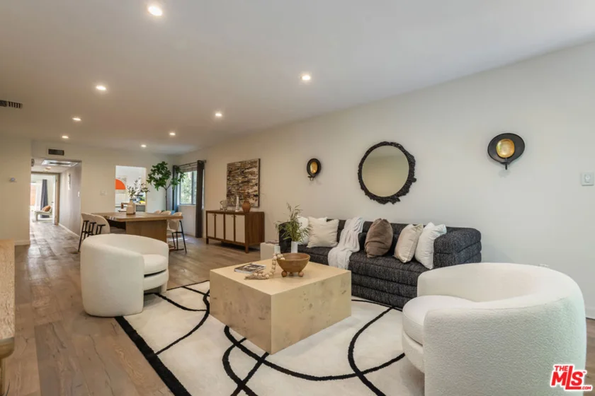 1045 N Kings Road #107 photo 6