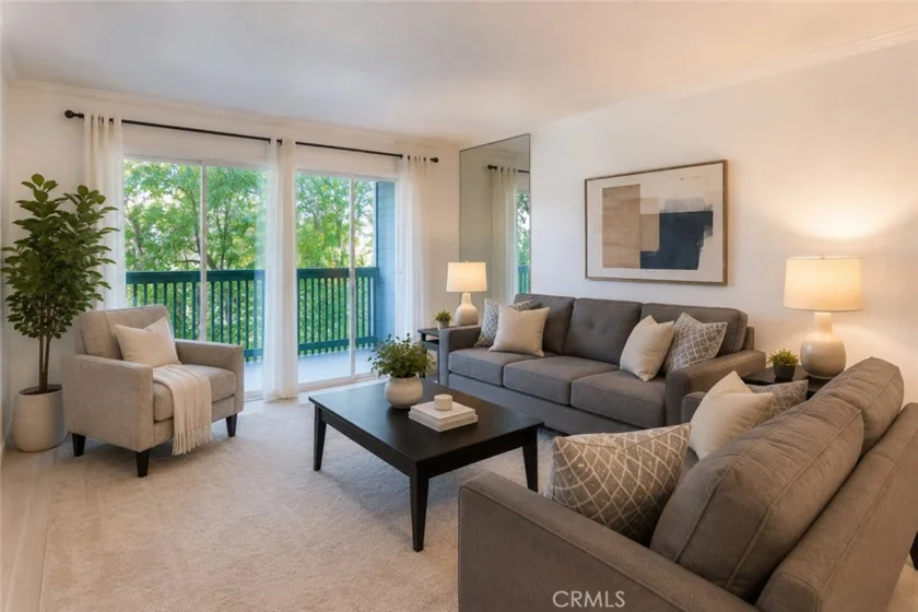 412 N Bellflower #104 photo 5