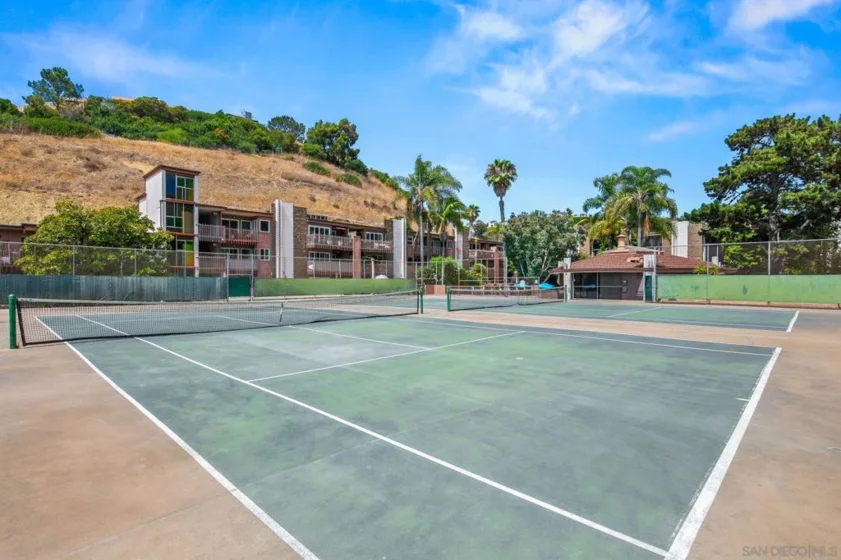2600 Torrey Pines Road #A32 photo 27