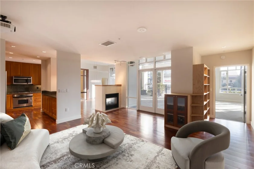 700 W Harbor Drive #104 photo 1