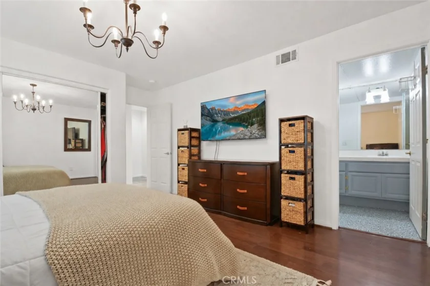 1158 W 11th Street #J photo 12