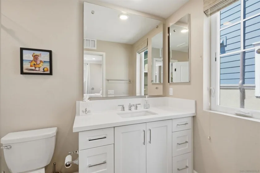 817 Jersey Court photo 22