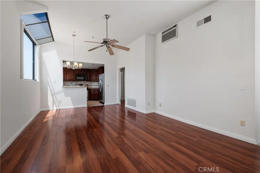 17652 Sergio Circle #202 photo 4