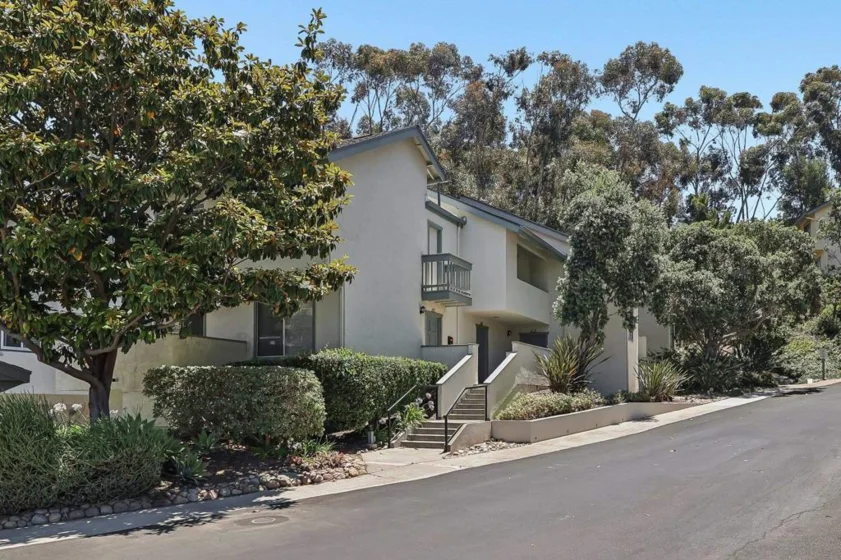 7049 Park Mesa #88 photo 1