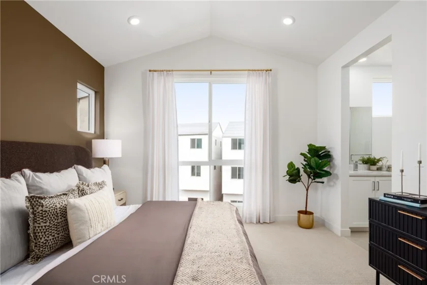1697 Constellation Drive photo 5