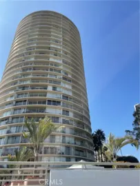 700 E Ocean #1002 Photo