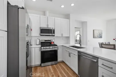 104 Seacountry Lane Photo
