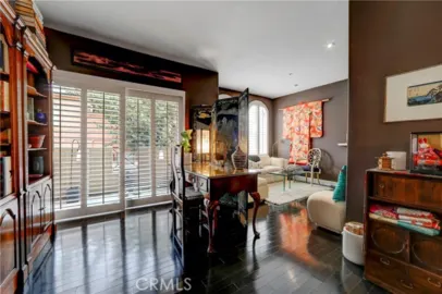 12060 Hoffman #107 Photo