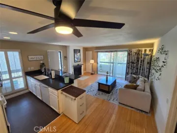 2867 S Fairview #F Photo