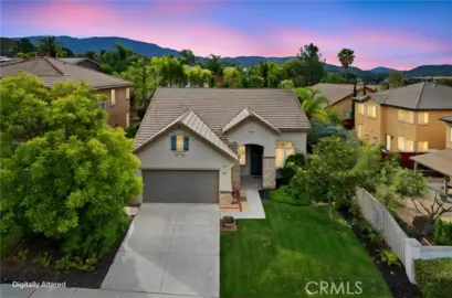 32821 Vine Street Photo