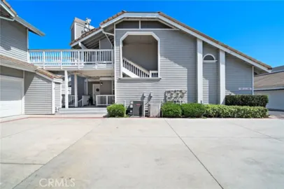 10361 Garden Grove Boulevard #25 Photo