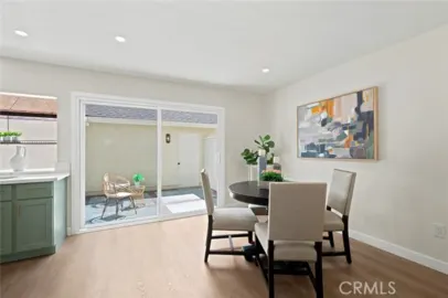1700 W Cerritos #206 Photo