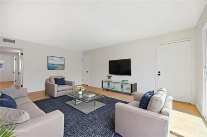 5055 Coldwater Canyon Avenue #105 Photo