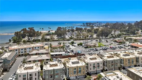 2046 Doheny Way Photo
