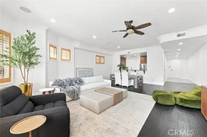 143 N Arnaz Drive #105 Photo