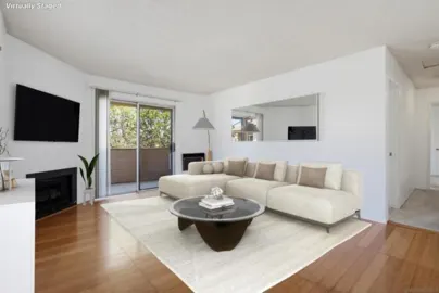 204 Woodland #219 Photo