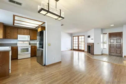1415 Summit Drive Photo