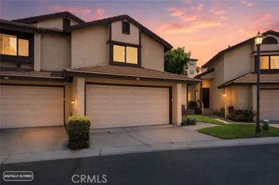 5050 Canyon Crest Photo