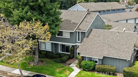 209 Fredricks Photo