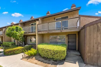988 E Main Street #E Photo