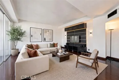 7250 Franklin Avenue #804 Photo