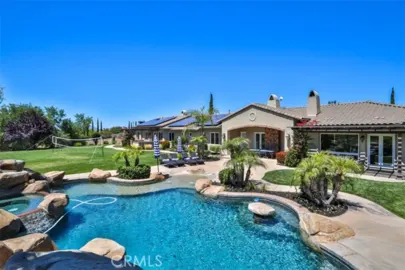 39520 Colleen Way Photo