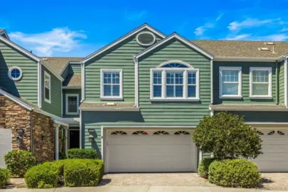 4788 Beachwood Photo