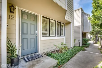 12 Latitude Court Photo