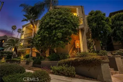 4536 Colbath Avenue #102 Photo