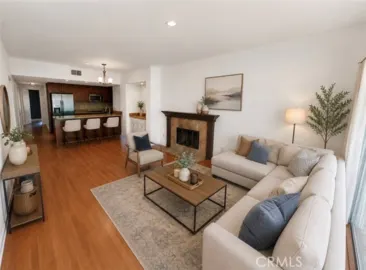 11630 Warner #510 Photo