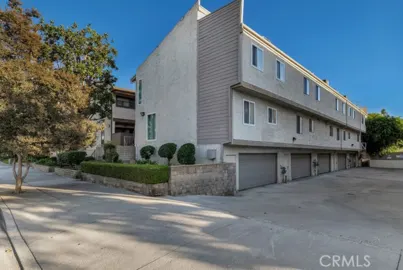 7240 Shirley #102 Photo