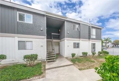 2803 S Fairview #C Photo
