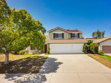 23492 Mountain Breeze Photo