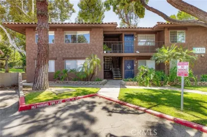 1456 Chalgrove #C Photo