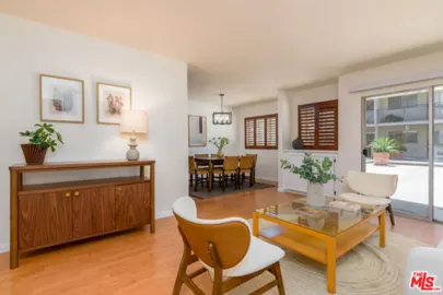 277 Pleasant Street #102 Photo